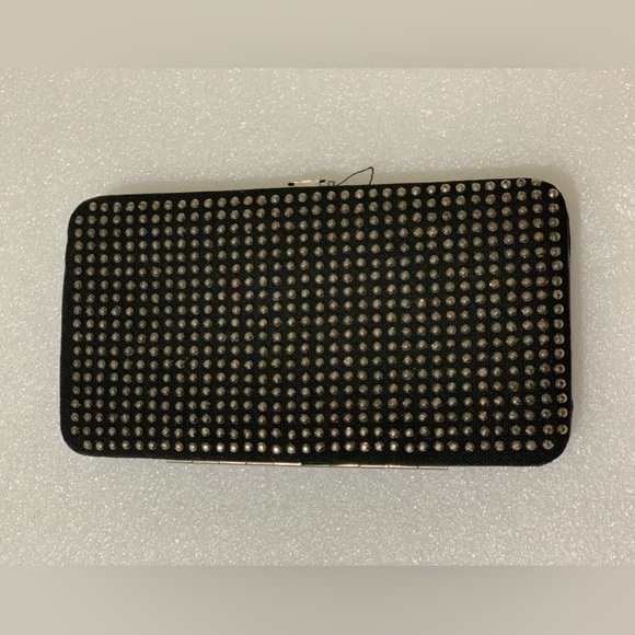 Black wallet with silver studs - Picture 2 of 3